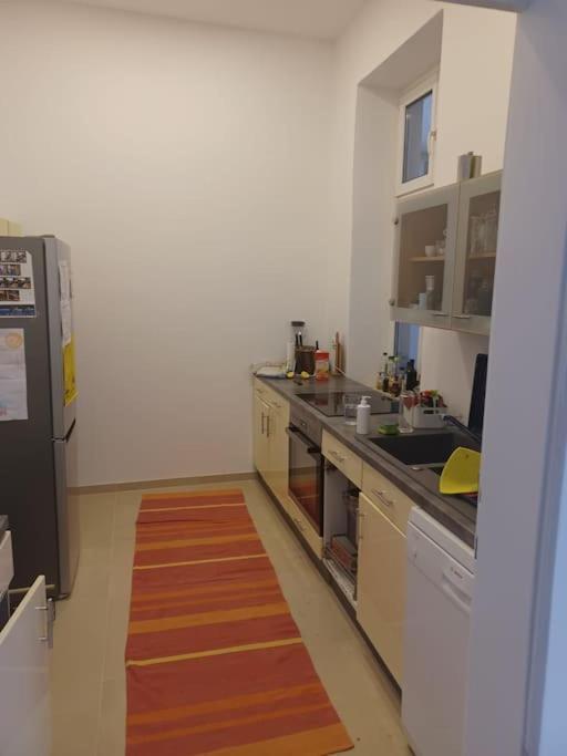 Sehr Zentral Gelegen Appartement Wenen Buitenkant foto